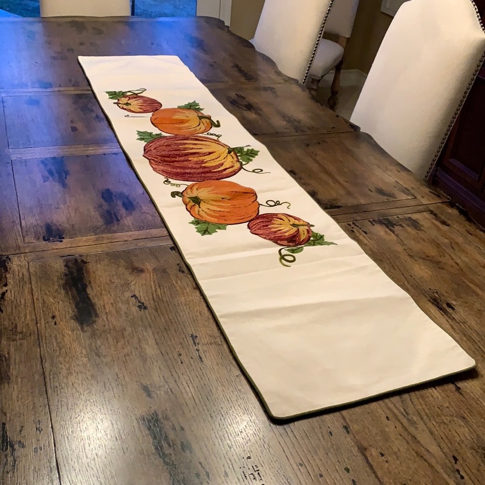 Fall Table Runner🍂Like new!